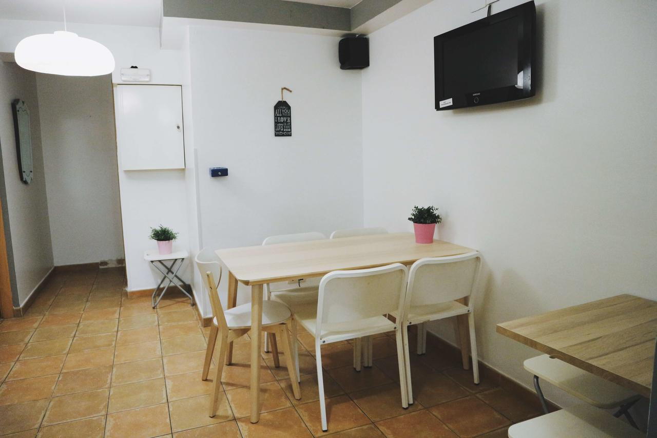 Harmony Hostel 巴塞罗那 外观 照片