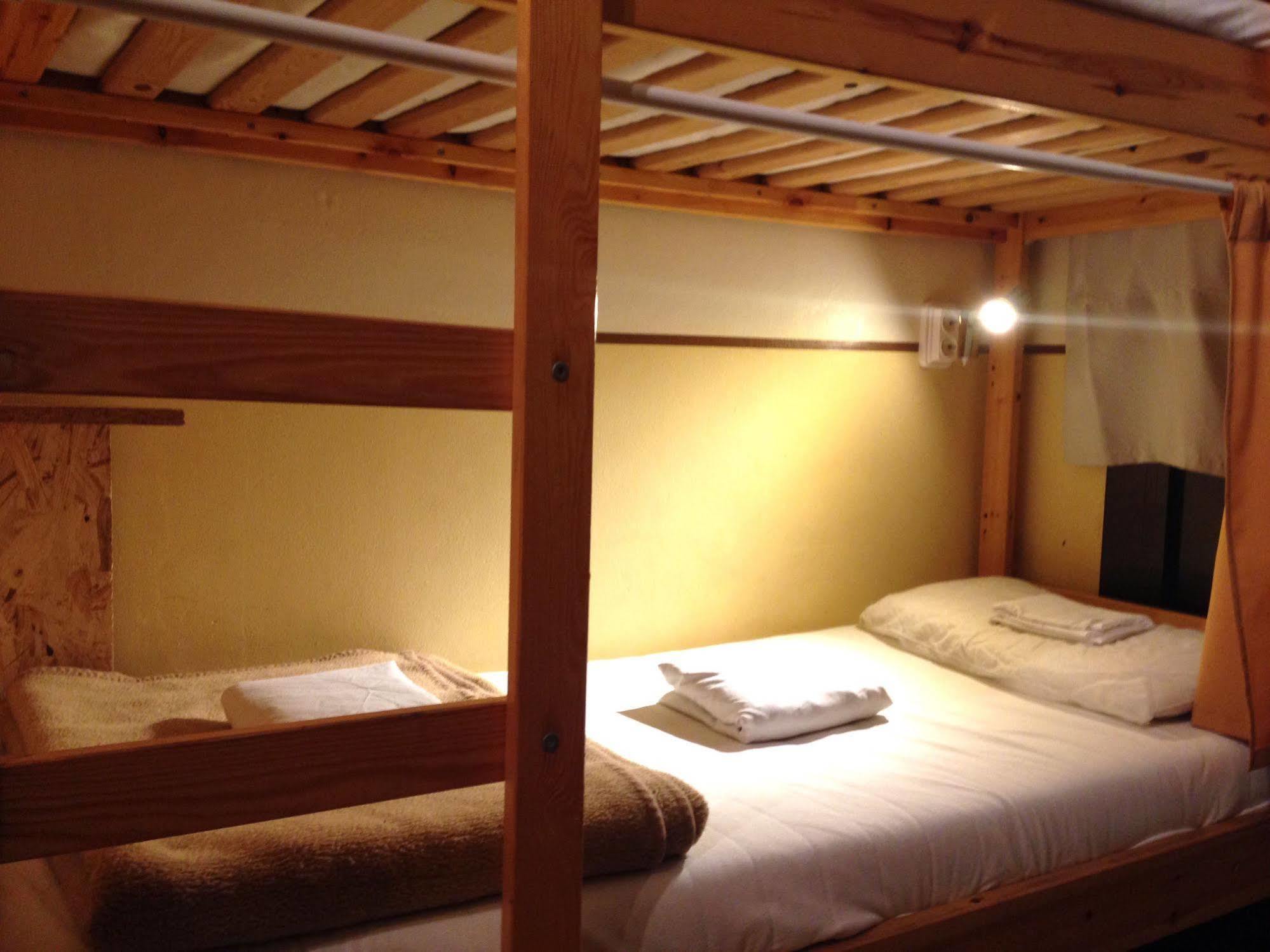 Harmony Hostel 巴塞罗那 外观 照片